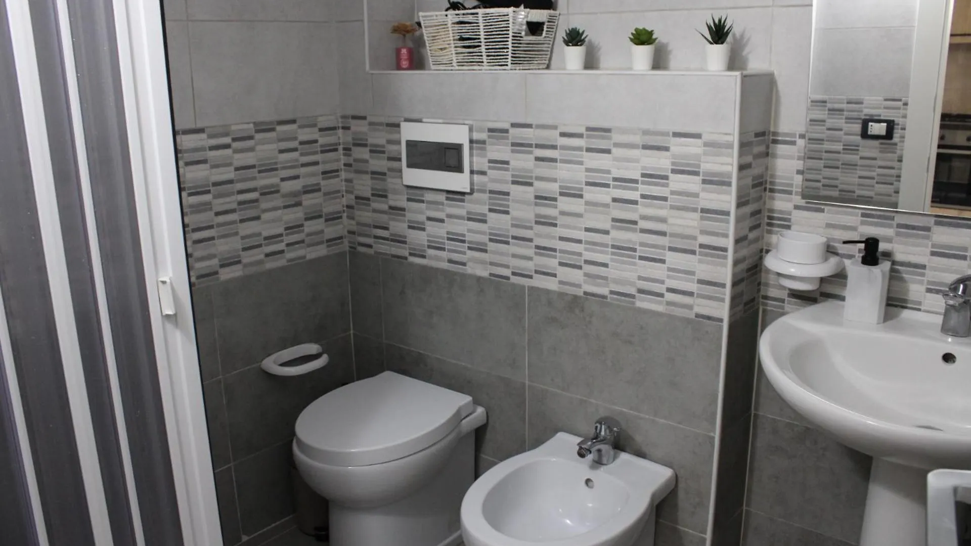 Tulip Rooms Catania